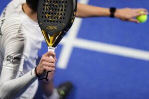 Los beneficios de perder peso, jugando al pádel Los beneficios de perder peso, jugando al pádel