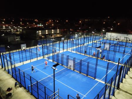 los destinos mas populares para jugar al padel en espana 1
